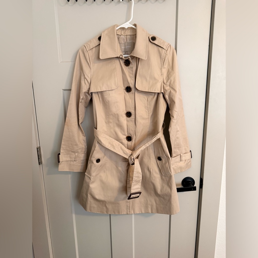 BANANA REPUBLIC WATER-RESISTANT CLASSIC TRENCH COAT